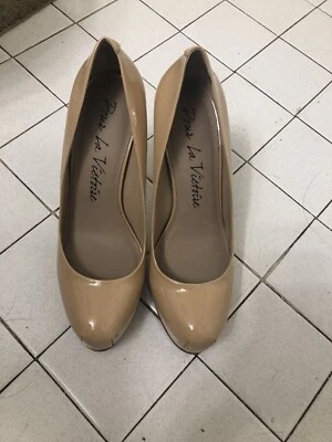 POUR LA VICTOIRE Women’s Beige High Heels size 9 1/2 Pumps - Image 1 of 4