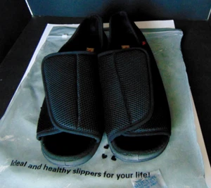 NEW Lesvago Men's Diabetic Slip On Shoes Slippers Adjustable Comfort Sz.13 - Picture 1 of 7