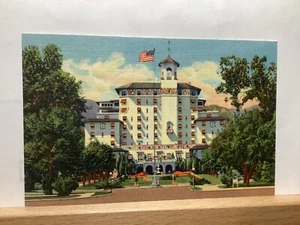 The Broadmoor Hotel: Colorado Springs, CO - Postal de colección - Imagen 1 de 3