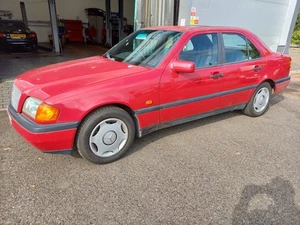 1994 Mercedes Class C220 Diesel Saloon - Picture 1 of 20