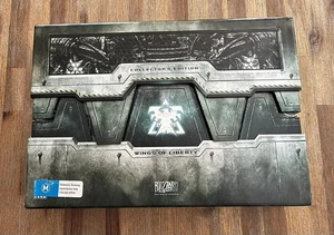 StarCraft 2: Collectors Edition X 3- Complete Set - Picture 1 of 6