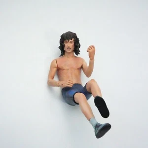 Angus Young 7" AC / DC McFarlane's Music Action Figures 2007 NO GUITAR - Picture 1 of 5