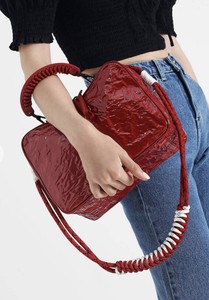 charles and keith croc effect bolsa