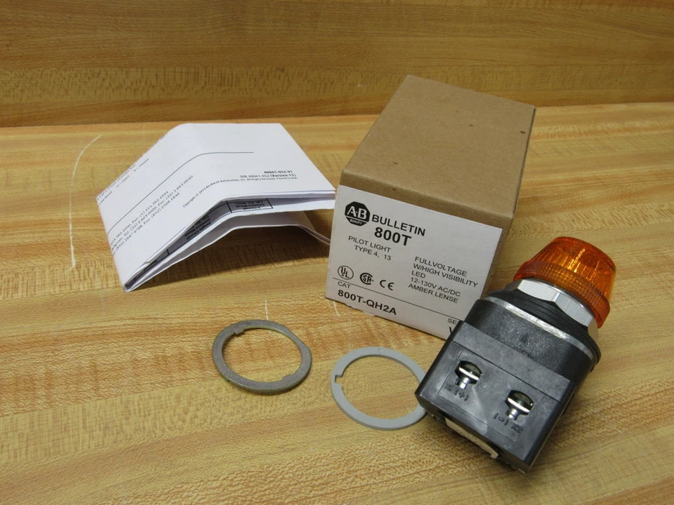 Allen-Bradley 800TQH2A LED Amber Pilot Light