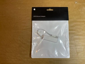 Genuine Apple A1277 USB Ethernet Adapter * EMC2147 - Imagen 1 de 8