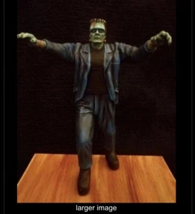 Aurora, Monster Scenes Scale walking Strange Frankenstein Unpainted - Picture 1 of 1
