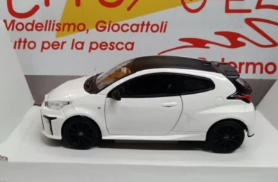 MAISTO  1/24 TOYOTA GR YARIS 2021 BIANCO - Immagine 1 di 2