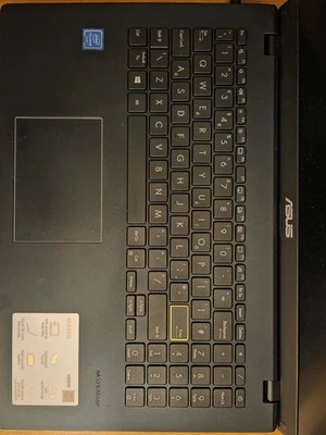 ASUS E510M Laptop 15.6-inch FULL HD INTEL CELERON  - Image 1 of 4