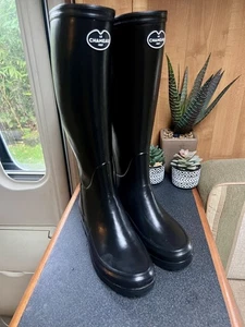 Impresionantes botas de agua Le Chameau Giverny negras brillantes Reino Unido talla 4 / EU 37. - Imagen 1 de 12