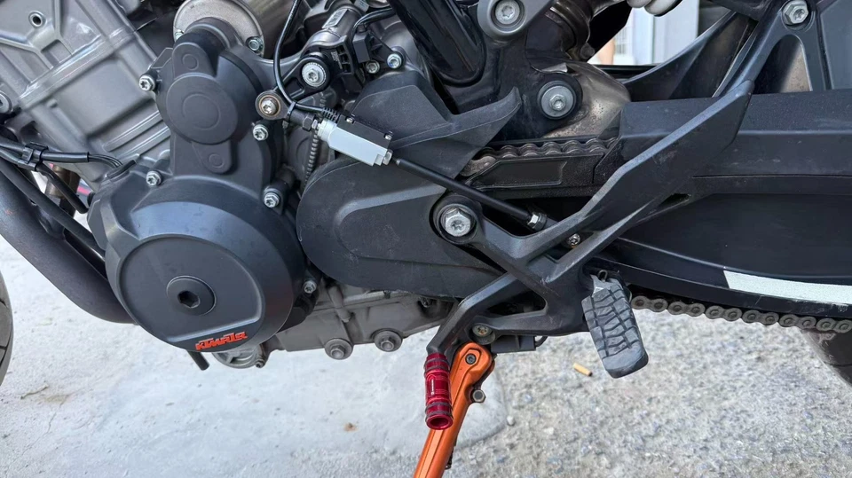 390 DUKE Bidirectional Quick Shifter Electric Quick Shift System For 390 SMC R — 第 1/4 张图片