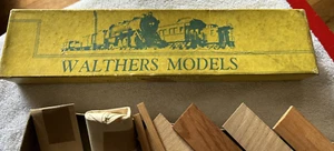 WALTHERS MODELS--RAILROAD EQUIPMENT 40' MDSE. #6801 - Picture 1 of 12