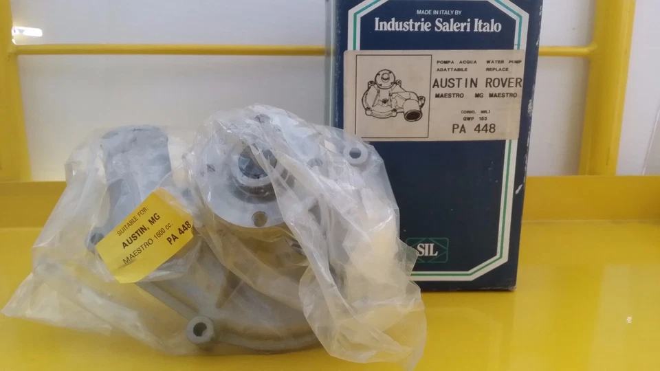 AUSTIN ROVER PA 448 SALERI WATER PUMP NEW - Image 1 of 1