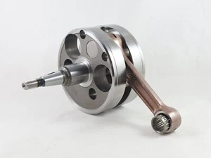 Yamaha YZ465 1980-81 YZ490 1982-90 WR500 1992-93 New Crankshaft 40T-11400-00-00 - Picture 1 of 5