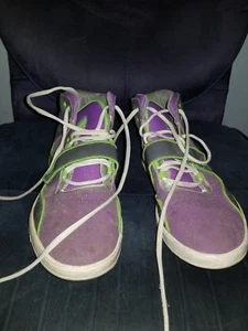 Adidas roundhouse Size 9 women** - Picture 1 of 5