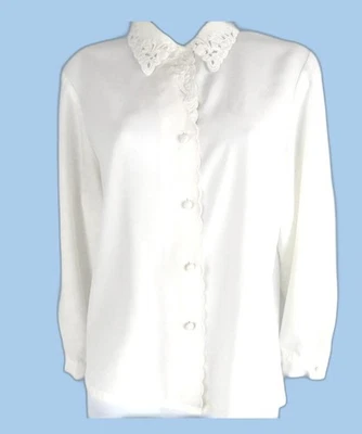 Blusa Top Koret Petites Talla 4 Mangas Largas Con Botones Blanco Cuello Bordado Foto 1 de 4