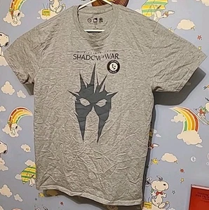 Middle Earth: Shadow of War Shirt Mens Size Large Gray LootCrate Exclusive New - Picture 1 of 7