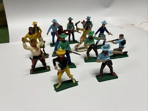 Starlux Wild West Lot Cowboys And Indians 14 Figures 54mm Scale Made In France - Picture 1 of 3