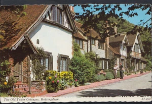 Sussex Postcard - The Old Tudor Cottages, Rottingdean RT30 - Picture 1 of 2