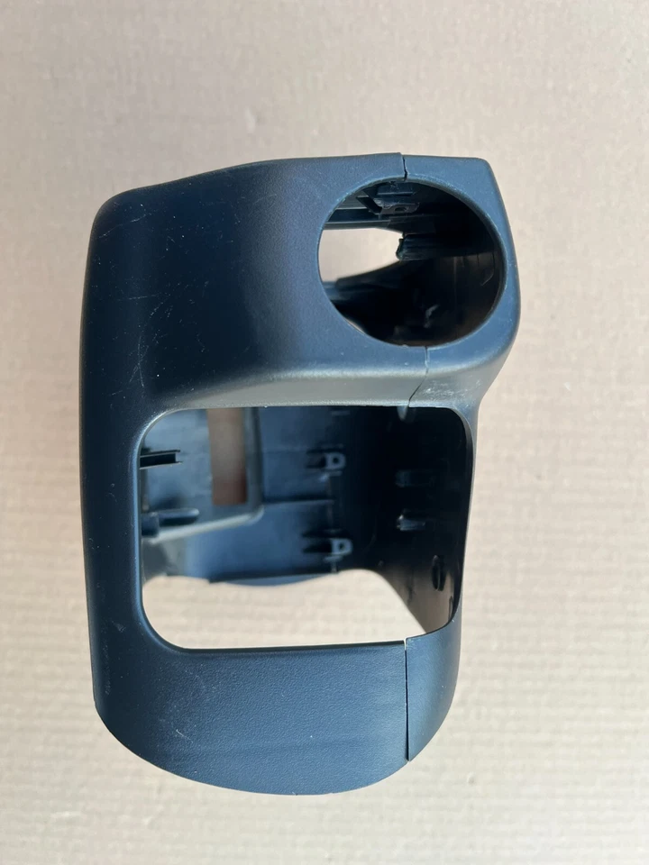 Chevrolet Express 3500 2019 furgoneta columna de dirección cubierta moldura OEM Foto 1 de 4