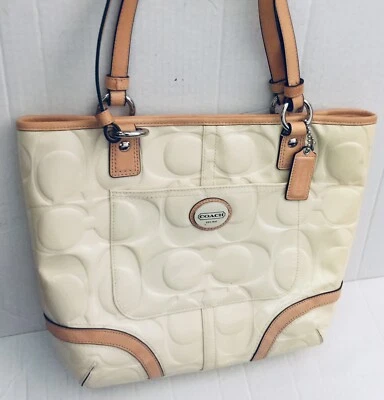 NWD COACH SHOULDER HOBO TRAVEL TOTE BAG IVORY PATENT LTHR BROWN TRIM F22322 $385 - Image 1 of 4
