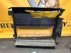 RENAULT CAPTUR MK1/CLIO MK4 13-19 RADIATOR AIR DUCT COVER 632T - Picture 1 of 3