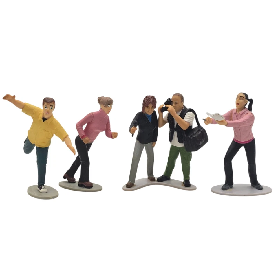 Accoutrements Paparazzi Figurines Set 0f 4 - Image 1 of 2