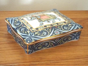 Wedgwood Blue Elephant Bone China Rectangular / Oblong Trinket Box - Picture 1 of 8
