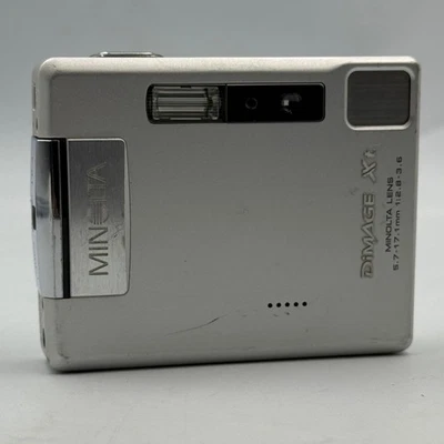 Minolta Dimage Xt 3.2MP Compact Digital Camera Silver - Image 1 of 4