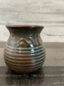 Keramik Mini Vase Übertopf Wirbel gerippt Mini Übertopf - Bild 1 von 17