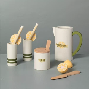 NEW Wooden Toy Leomonade Set Hearth & Hand Magnolia Pretend Wood Toy NIB - Picture 1 of 3