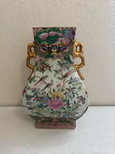 Jarrón en forma de Hu de porcelana rosa familia china con pájaros flores mariposas diciembre - Imagen 1 de 23