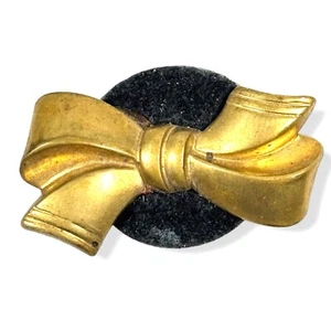Brass Ribbon Tied in a Bow on Felt Disk Vintage Gold Tone Button Covers Lot of 3 - Picture 1 of 3