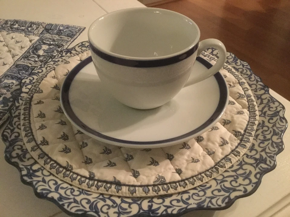WILLIAM SONOMA BRASSERIE COBALT BLUE BAND COFFEE,TEA CUP &. SAUCER JAPAN EUC Foto 1 de 2