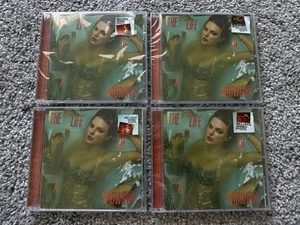 Taylor Swift The Life of a Showgirl CD Signed Autograph Photos 1-4 Complete Set - Picture 1 of 2