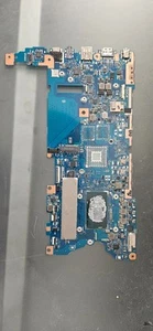 Asus UX461U Broken Motherboard - Bild 1 von 2