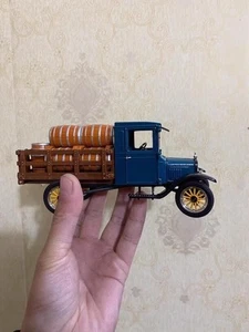 Coche Ford retro aleación modelo 1/43 - Imagen 1 de 5