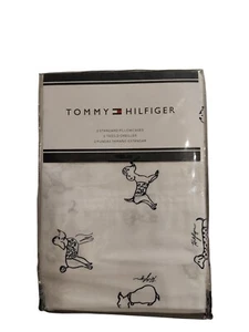 Tommy Hilfiger Standard Pillow Cases White with Dog Outline Pattern New in Pack - Picture 1 of 5
