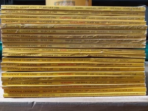 Vintage magazines National Geographic 1986 1992 2004 Years . 20 magazines - Picture 1 of 1
