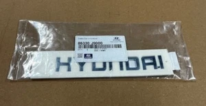 Emblema de insignia de puerta trasera HYUNDAI genuino - Kona (86330J9000) - Imagen 1 de 3