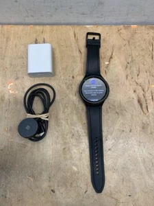 Samsung Galaxy Watch6 Black Classic 47mm Bluetooth Smart Watch SM-R9 (E10042580) - Photo 1 sur 3
