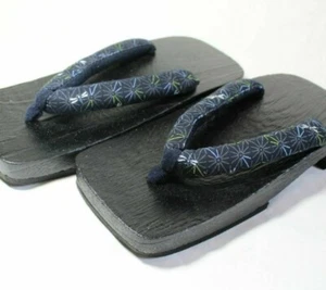Japanese GETA Black Wooden Footgear Clogs Kimono Sandals Wood Shoes Black Blue - Picture 1 of 2