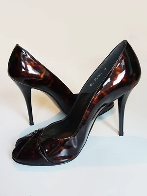 STUART WEITZMAN FOR RUSSELL & BROMLEY Brown Tortoiseshell Leather Heels, size 5 - Image 1 of 4