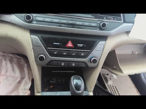 2017 - 2018 HYUNDAI ELANTRA Temperature Control Sedan Manual - Picture 1 of 12