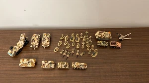 BIG LOT: Galoob MICRO MACHINES Desert Storm: 41 vehicles and soldiers - Picture 1 of 10
