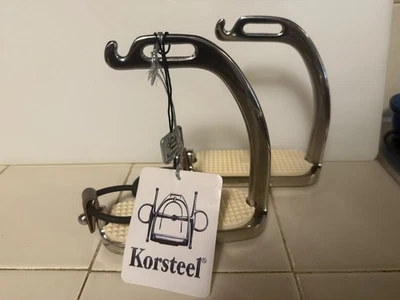 Пара айронов KORSTEEL из нержавеющей стали Peacock Fillis с краями для ножей и стременами 4,5 дюйма - Изображение 1 из 2