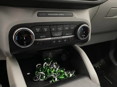 Temperature Control Front With Dual Zone Fits 23 ESCAPE 1888094 - Image 1 of 4