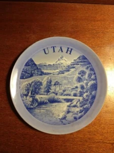 UTAH Vintage Collector's Plate 8" Beautiful Mountain Setting Made in Japan - Picture 1 of 1