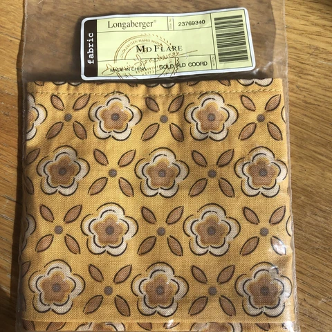 Longaberger  Medium Flare Basket Drop In Liner #23769340 Gold FLD Coorid - NEW Cover