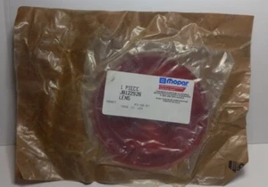 NOS OEM Mopar J8122928 Tail Light Lamp Lens - 1984-1986 Jeep J10 J20 Sportside - Picture 1 of 3