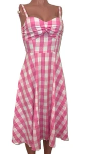Barbie Core rosa kariertes weites Midikleid S Cosplay Kostüm 60’s Party Neu Glam - Bild 1 von 5